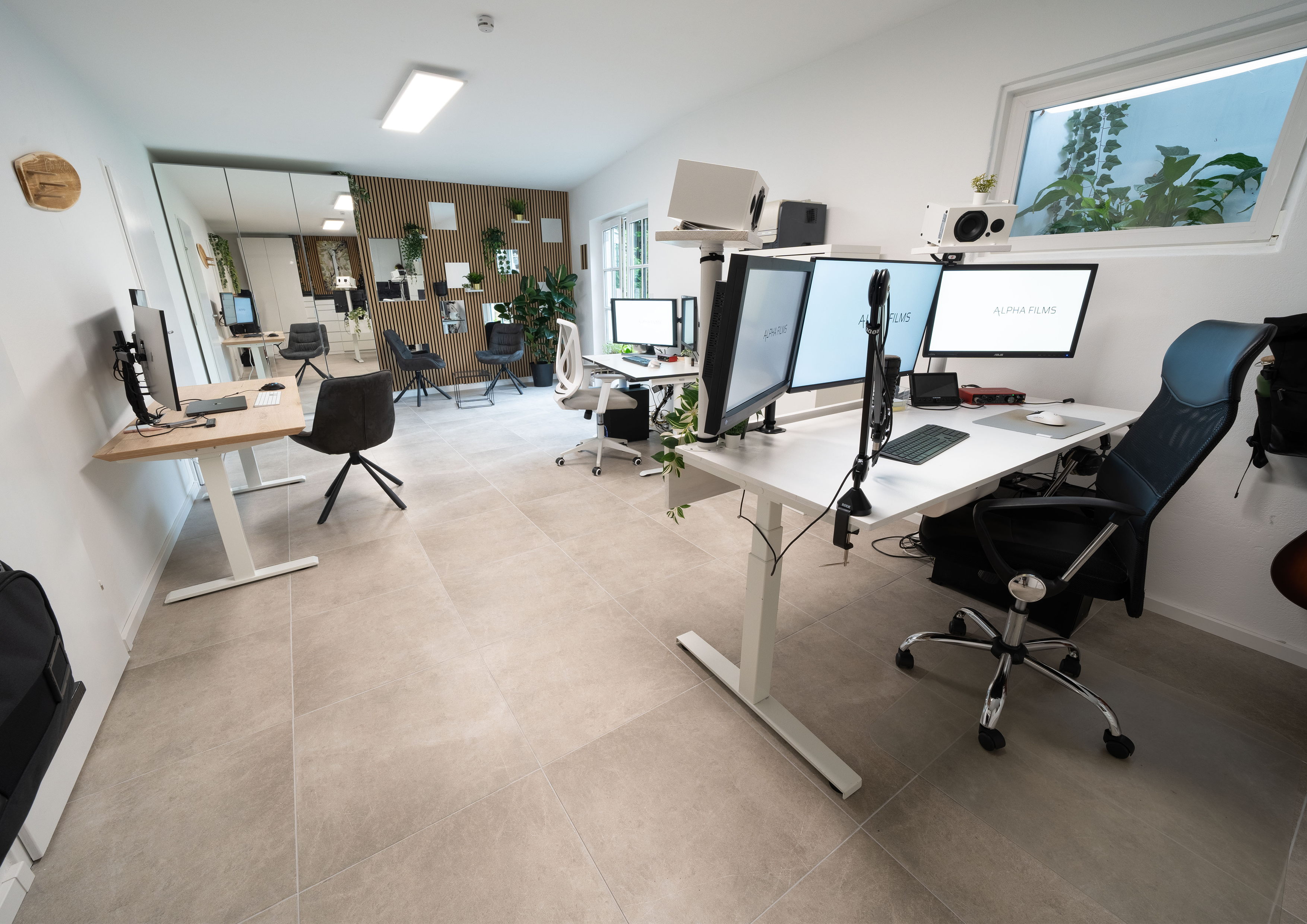 Fotos Büro (Moritz removed)